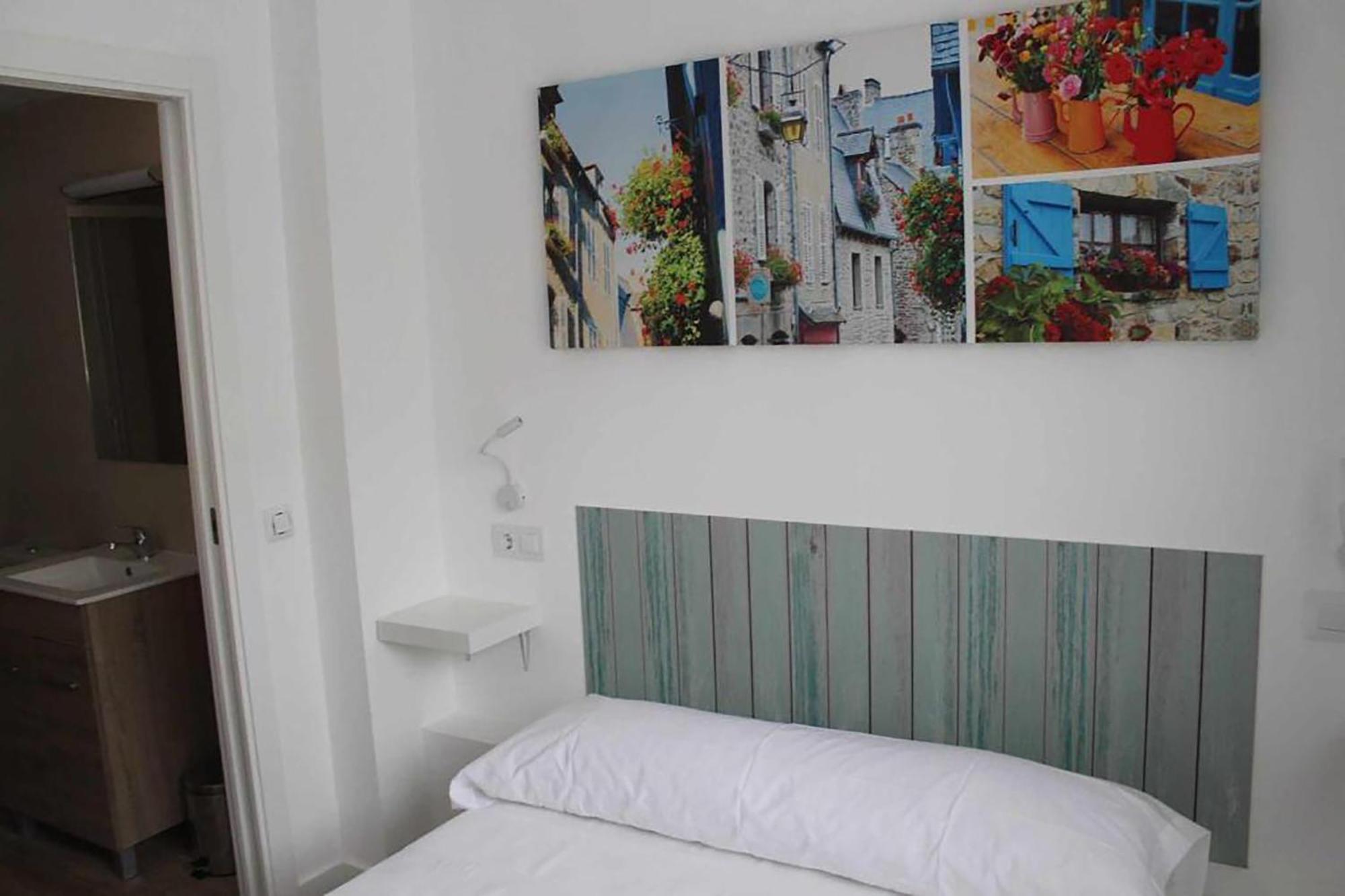 Hostal Royal Begona Madrid Exterior foto